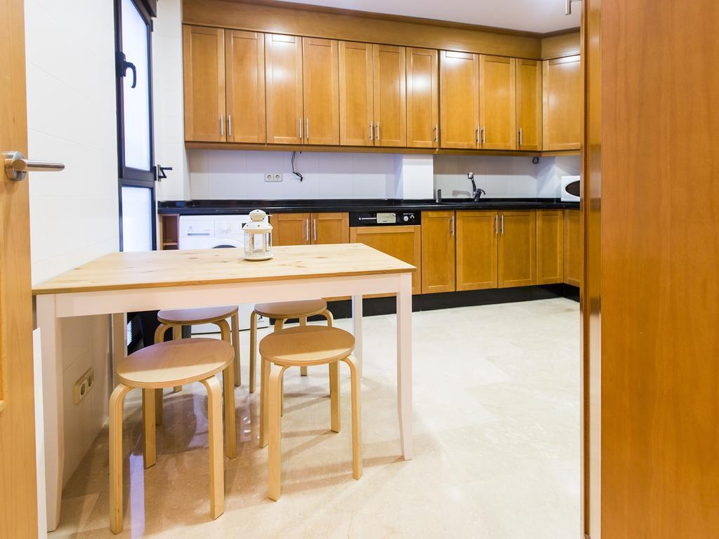 Total Valencia Center Apartman Szoba fotó